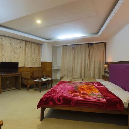 Hotel Assembly-Shillong ชิลลอง ภายนอก รูปภาพ