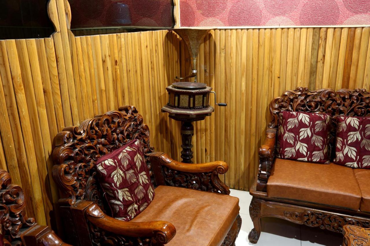 Hotel Assembly-Shillong ชิลลอง ภายนอก รูปภาพ